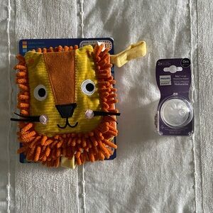 BUNDLE Brand New Rag book and Avent baby bottle nipples brand new